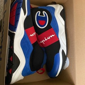 New - Champion Rally Pro Size 12